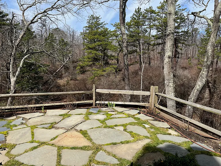 Montauk Hwy — Photo 1