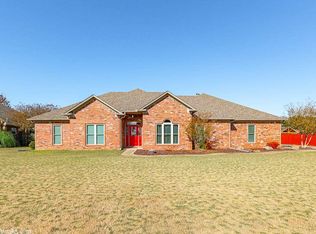 7 Sarahs Pl, Vilonia, AR 72173