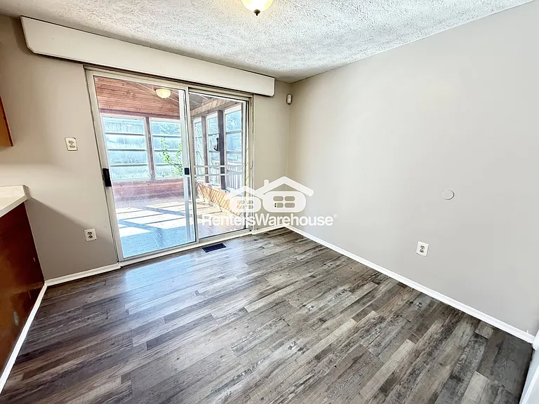 44 Running Brook Dr — Photo 6