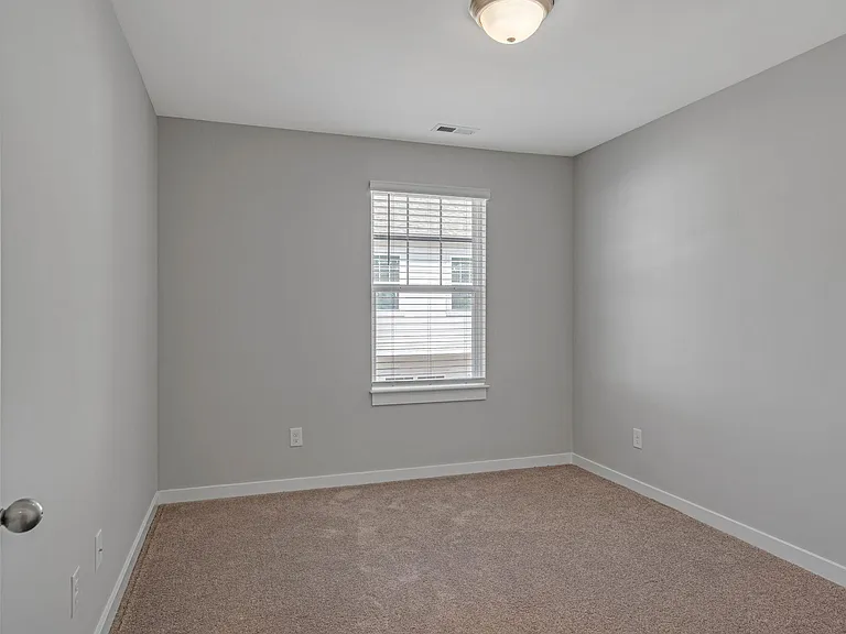 Robinsons Rowhouse Townhomes — Photo 14