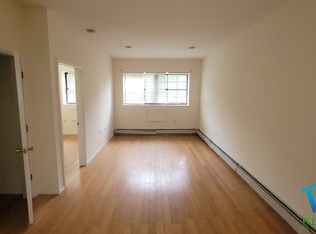 (Undisclosed Address), Yonkers, NY 10705