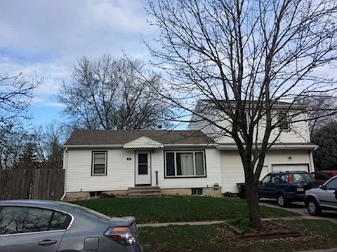 4 bed, 1575 sqft, $2,050 — Photo 2