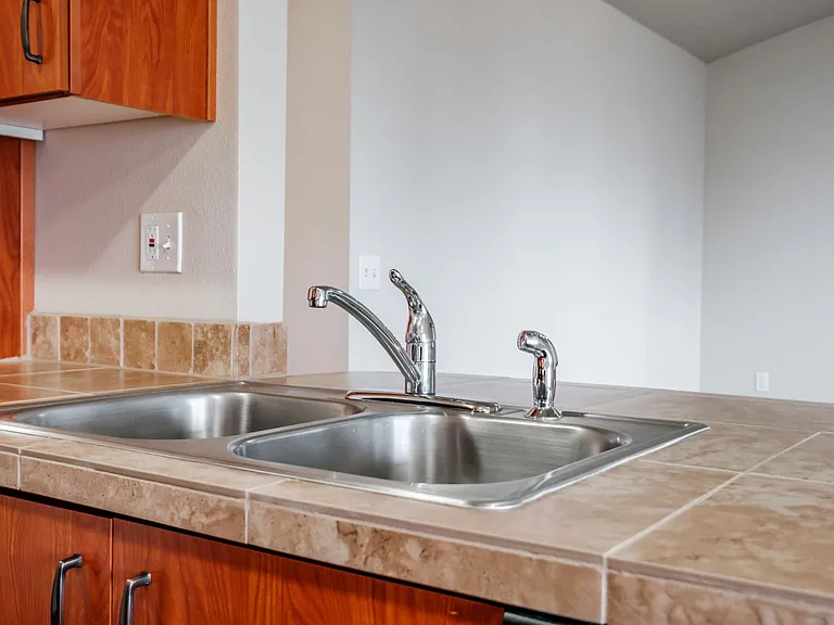 Aspen Place Apartments — Photo 39