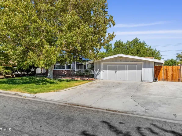 44254 12th St E, Lancaster, CA 93535