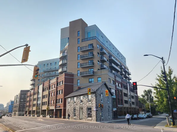 652 Princess St #211, Kingston, ON K7L 1E5