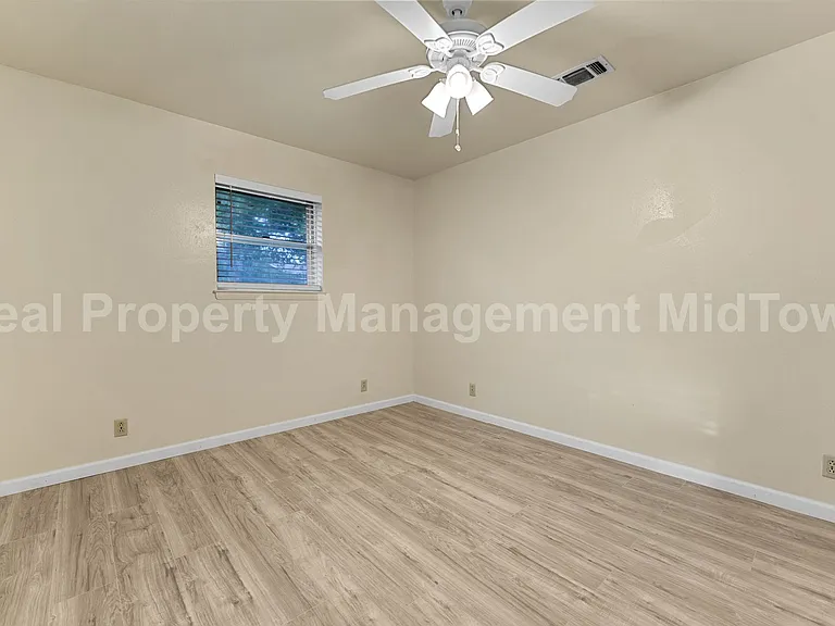 5308 Norma St — Photo 13
