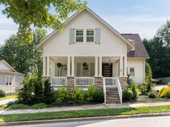 15 Dayflower Dr, Asheville, NC 28803