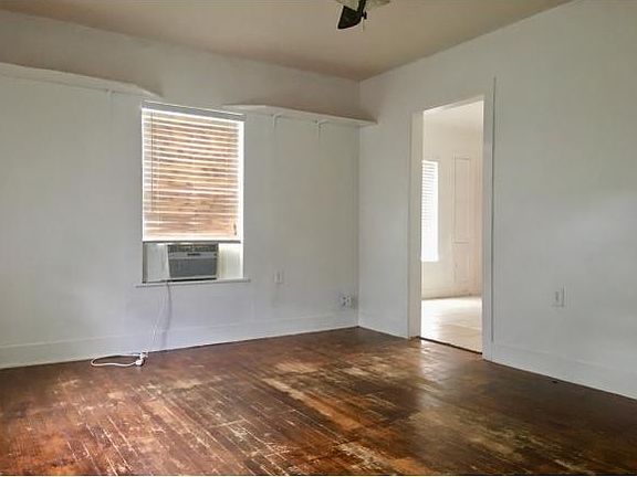 2nd image of 230 Bowie St