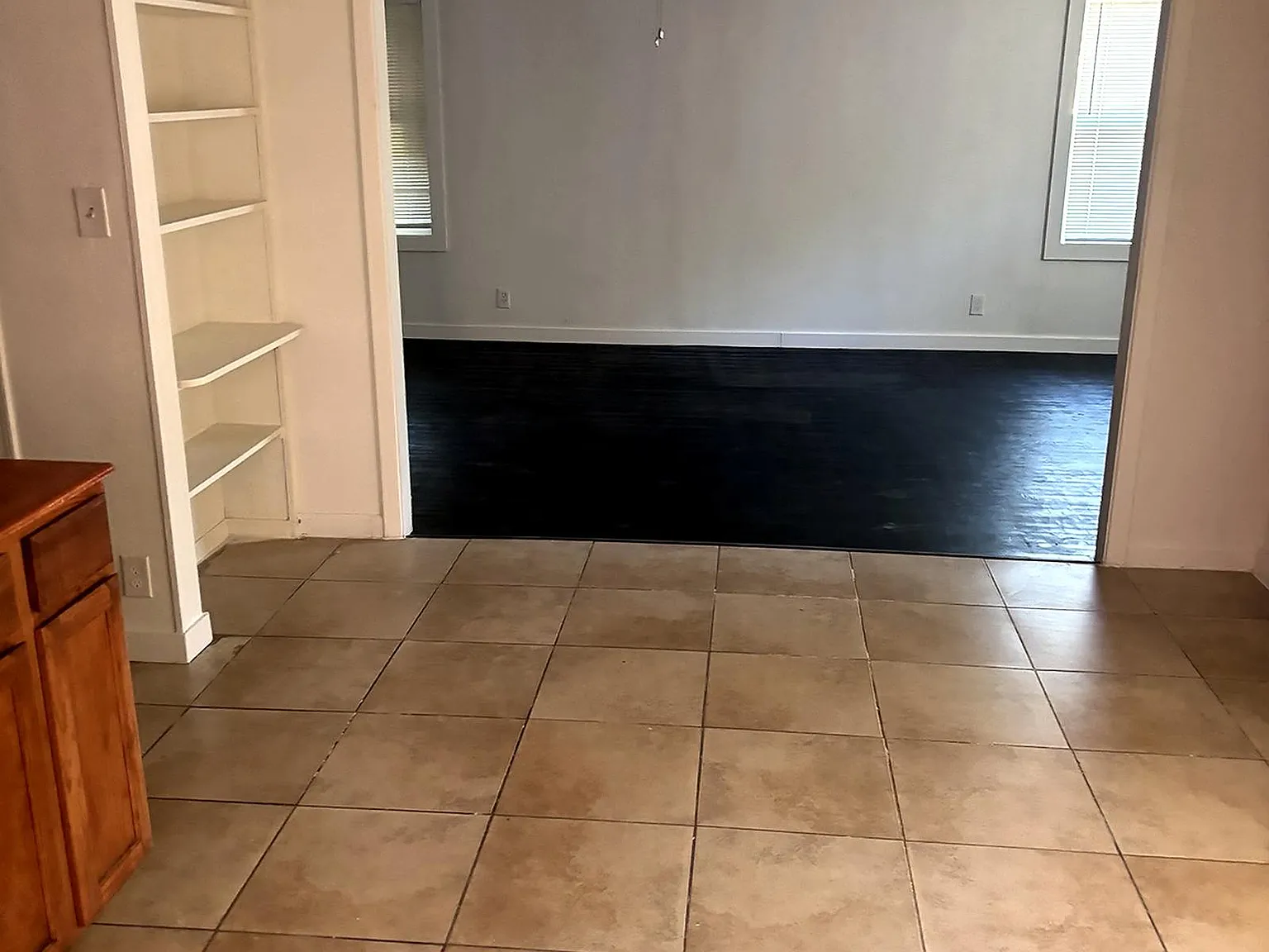 708 Dunn Circle — Photo 2
