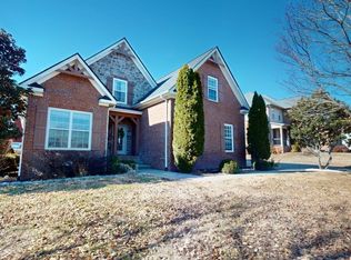 1355 Round Hill Ln, Spring Hill, TN 37174