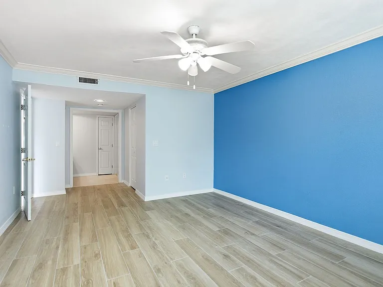 2453 Egret Blvd #1 — Photo 14