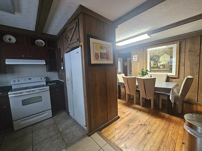 3691 Connor Dr — Photo 6