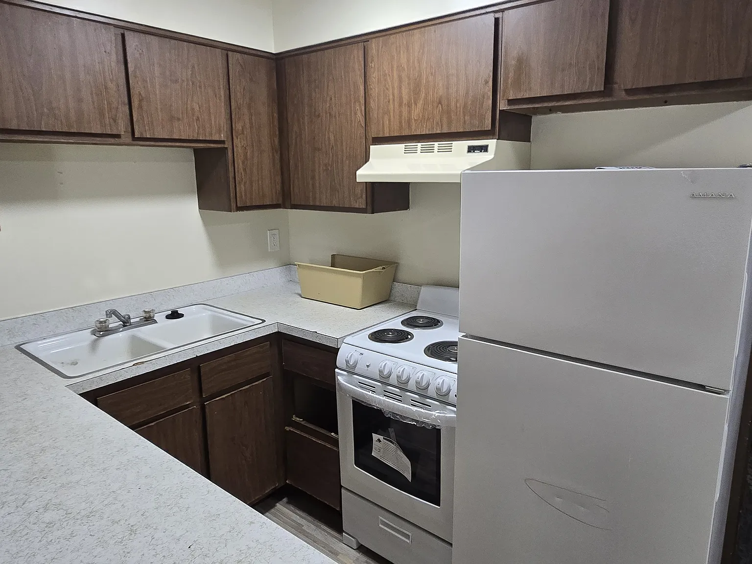 1 bed, 600 sqft, $695 — Photo 1
