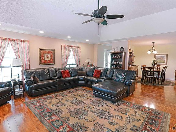 2nd image of 10865 Trenton Dr