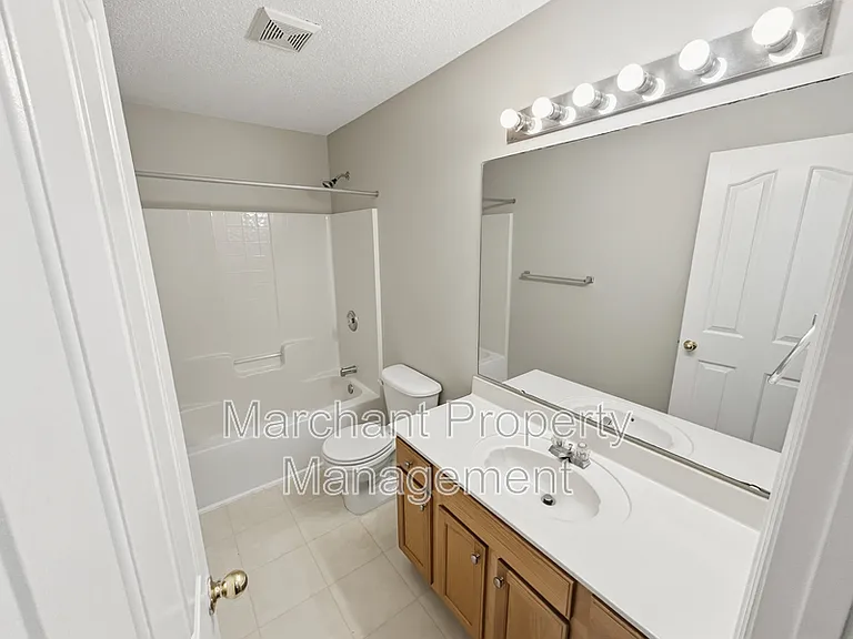 776 Waterbrook Ln — Photo 40