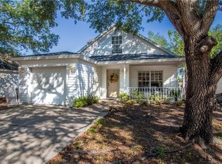 1421 Dew Bloom Rd, Valrico, FL 33594