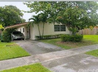 19441 Whispering Pines Rd, Cutler Bay, FL 33157