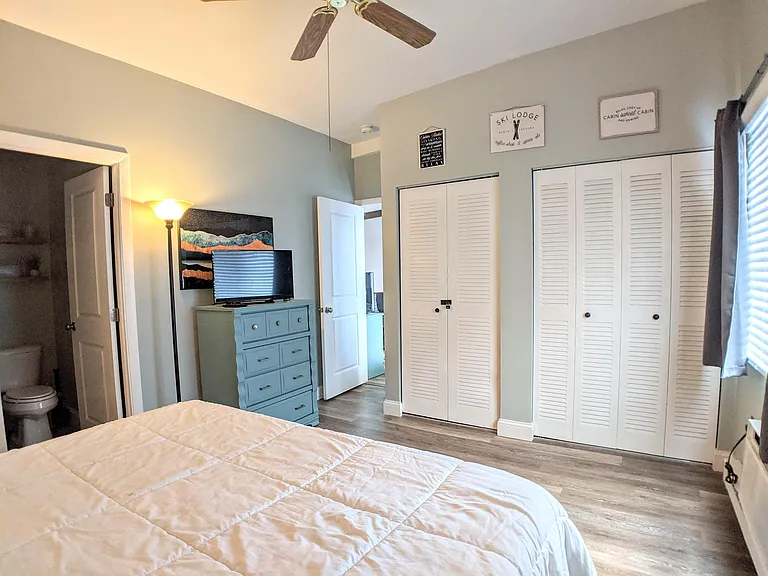 178 Treetop Cir #1033 — Photo 14