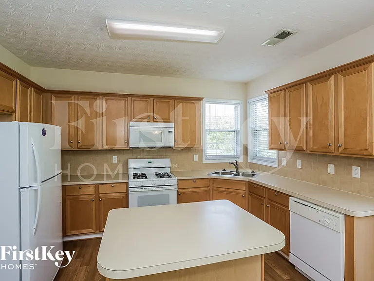 3526 Butler Springs Trce NW — Photo 7