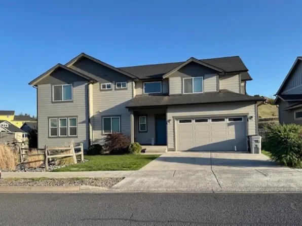 1115 SW Center St, Pullman, WA 99163