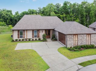 8049 Valencia Ct, Baton Rouge, LA 70820