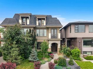1716 S 50th Ave SW, Calgary, AB T2T 2W1