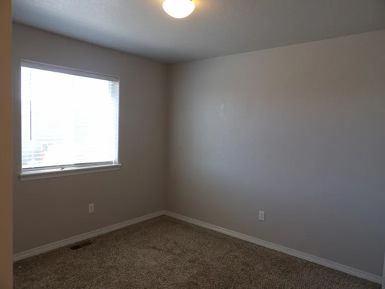 13534 Park Gate Dr — Photo 18