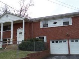 207 Luttrell St, Erwin, TN 37650