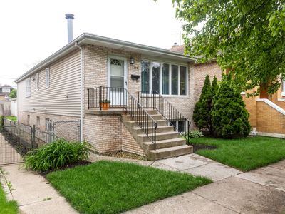 2329 Cuyler Ave, Berwyn, IL, 60402