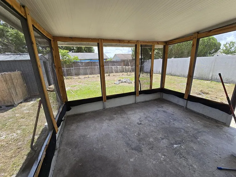 3406 Murrow St — Photo 19