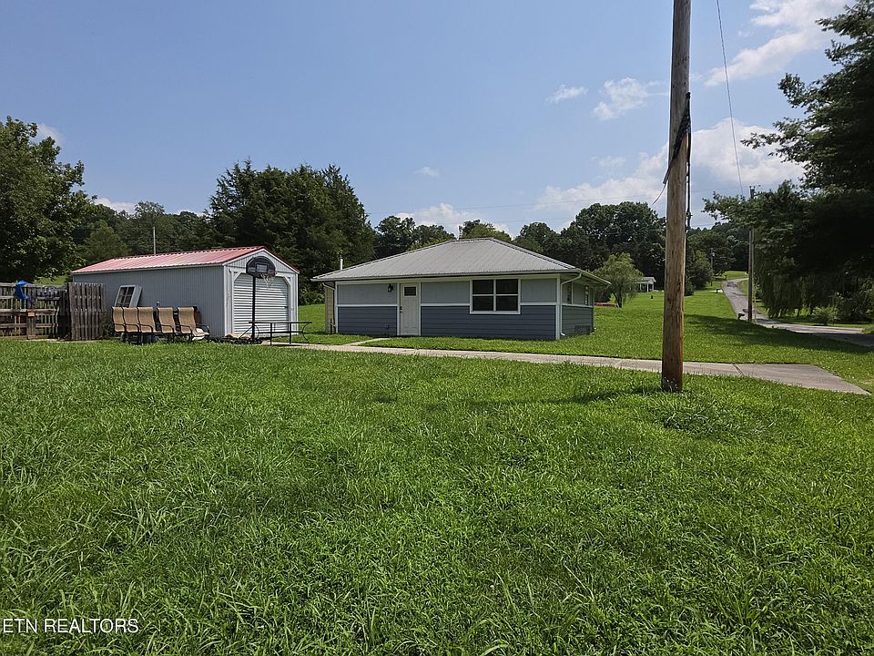 1st image of 117 Jefferson Cir
