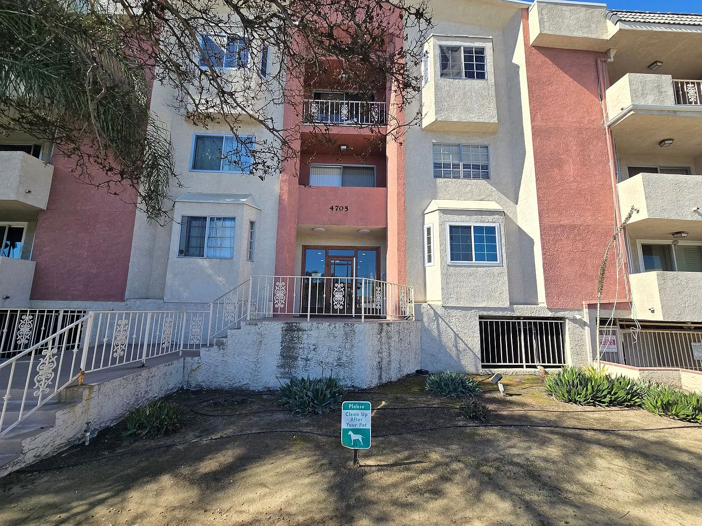 4705 Kester Avenue Unit 305 Sherman Oaks, CA 91403 — Photo 2