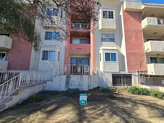 2nd image of 4705 Kester Ave Unit 305