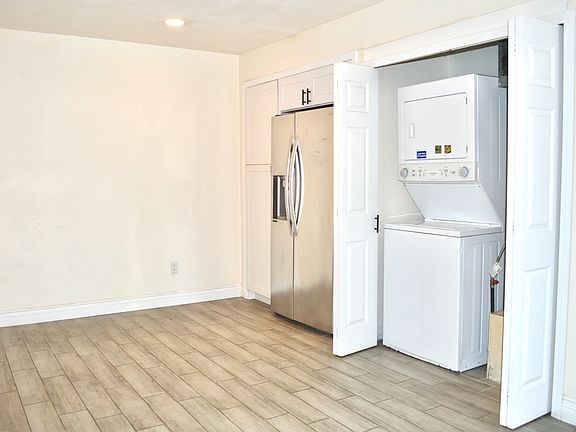4th image of 3814 36th St