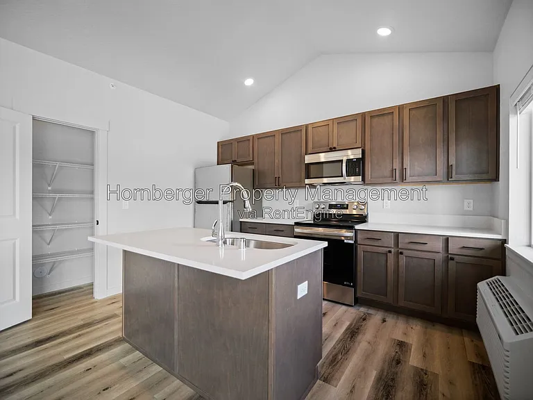 16104 E Valleyway — Photo 27