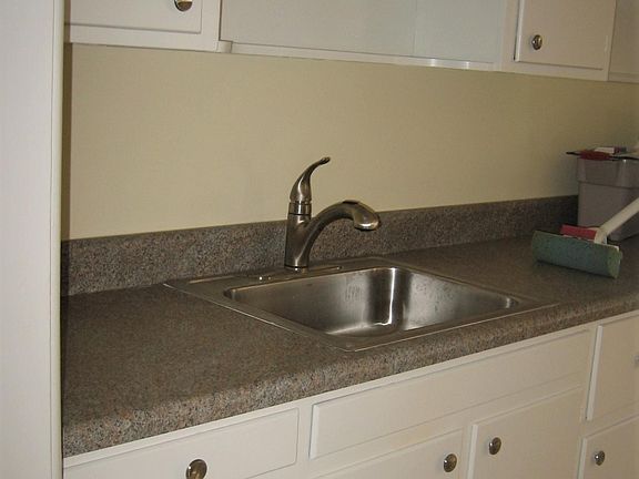 3rd image of 1567 Blanding Blvd
