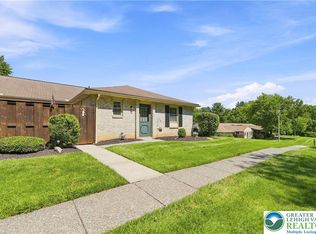 3032 Aronimink Pl, Macungie, PA 18062