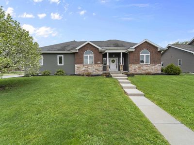 698 Prairie Grass Road, Oregon, WI, 53575