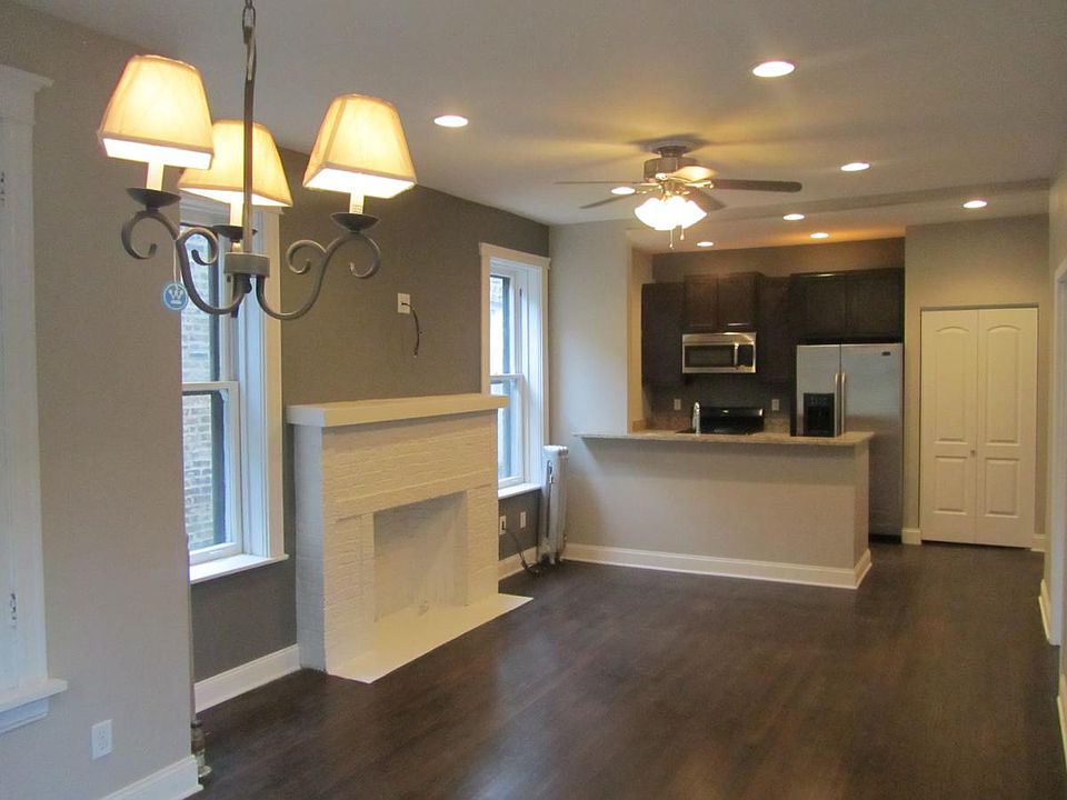 Kitchen & Living Room