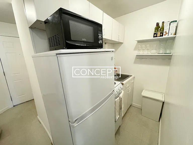 44 Joy St #10CP — Photo 13