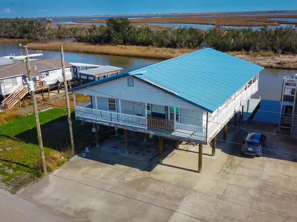 1045 Four Point Rd, Dulac, LA 70353