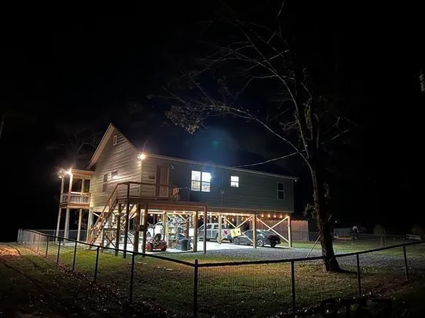 192 Private Road 7219, Jefferson, TX 75657