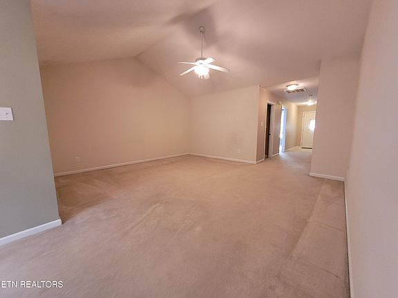 3rd image of 3904 Saylor Ct