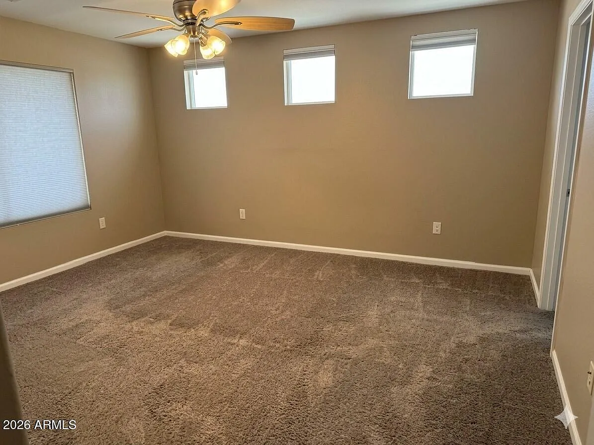 3 bed, 2.5 bath, 1533 sqft, $2,200 — Photo 4