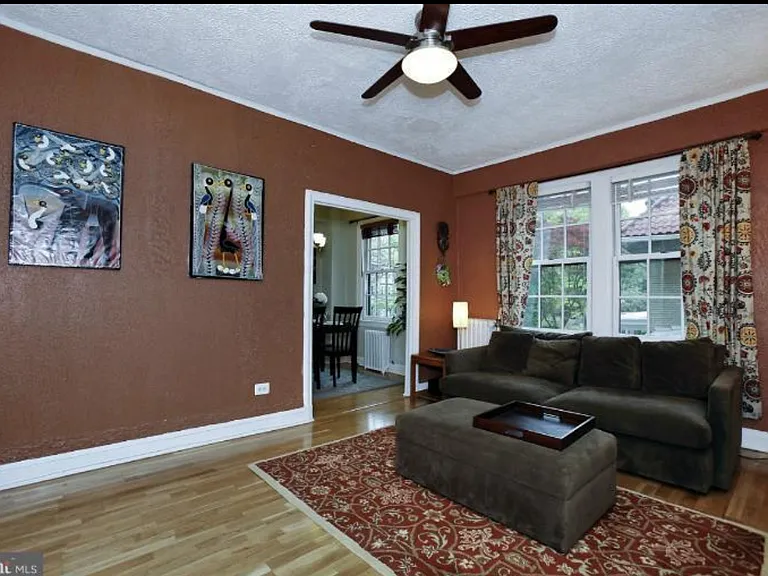 2032 Belmont Rd NW #319 — Photo 9