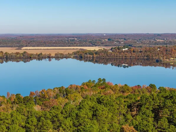 150 Northview Dr, Conway, AR 72032