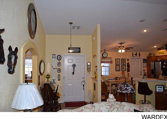 4th image of 2108 E Marissa Dr
