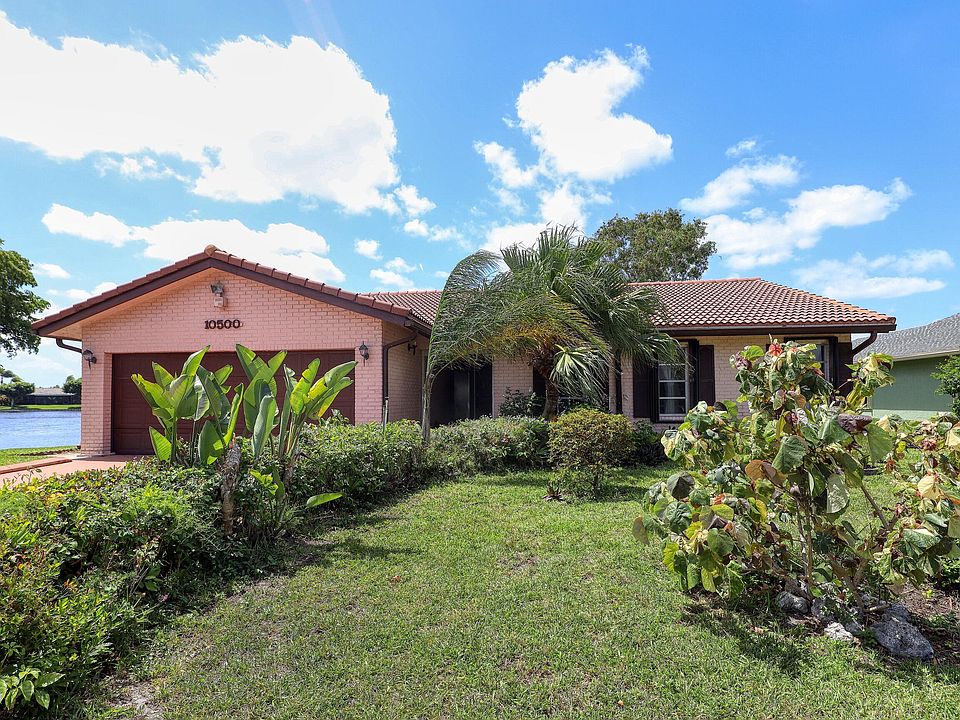 1st image of 10500 NW 71st Place