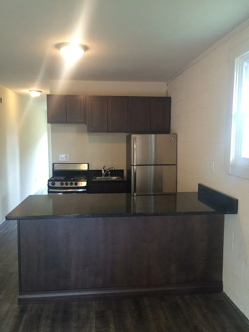 Rich Acres Apartments — Photo 1