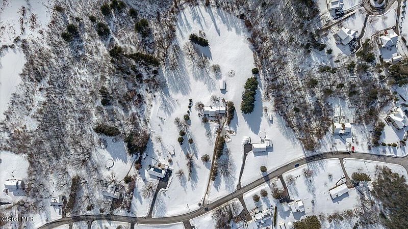 2nd image of 42 Vosburgh Road